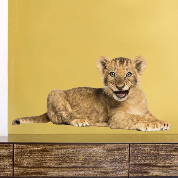 Adesivi Murali: Cucciolo di leone che ruggisce 1