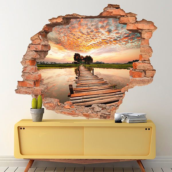 Buco nel muro Passerella di legno al tramonto 1/1