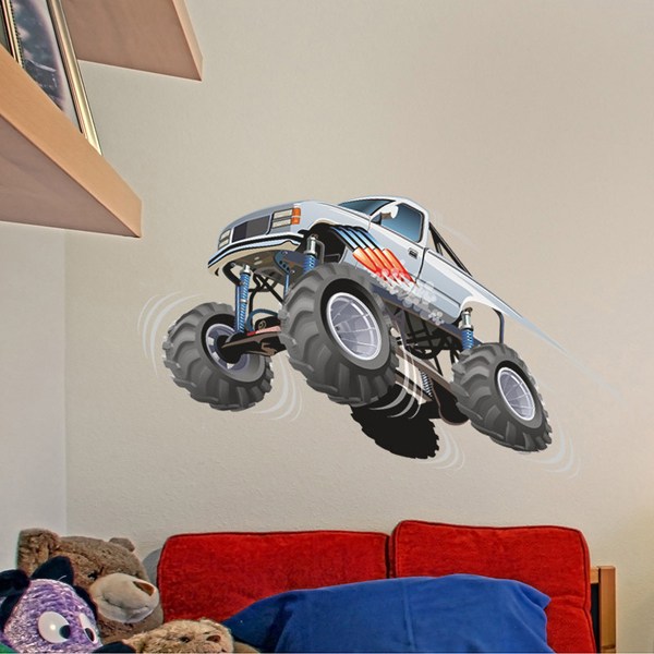 Monster Truck bianco che salta 0