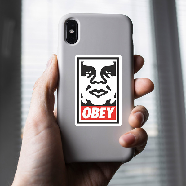 Adesivi per Auto e Moto: Obey 4