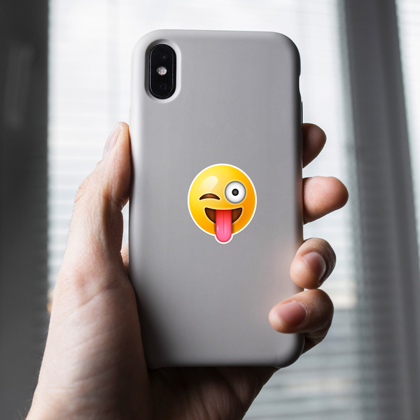 Adesivi per Auto e Moto: Volto occhiolino e la lingua emoji
