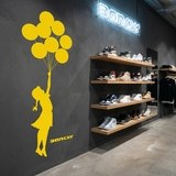 Adesivi Murali: Banksy, Ragazza con i Palloncini 10