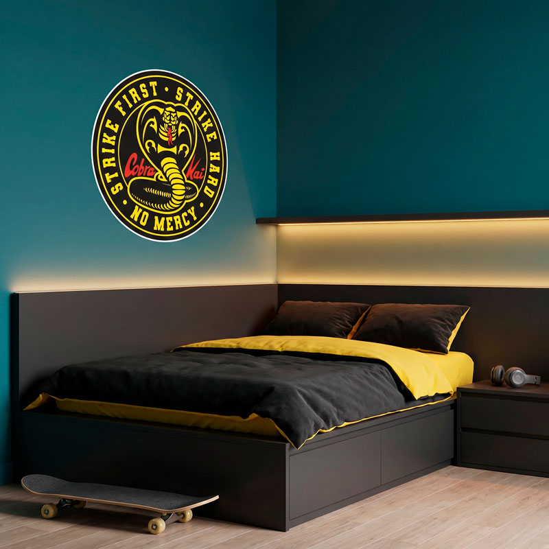 Stemma Cobra Kai 4