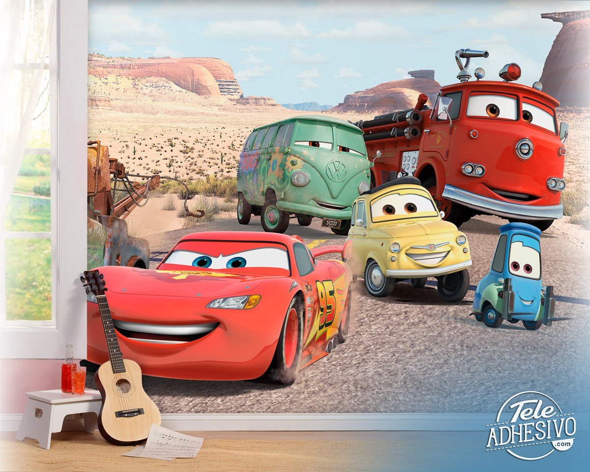 Fotomurali : Saetta McQueen e amici a Radiator Springs