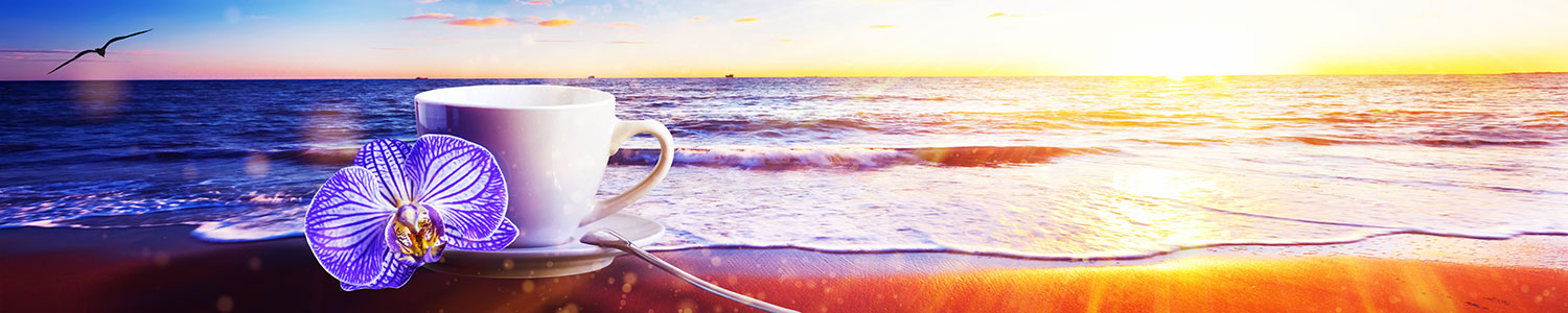 Fotomurali : Una tazza di caff&egrave; sulla spiaggia