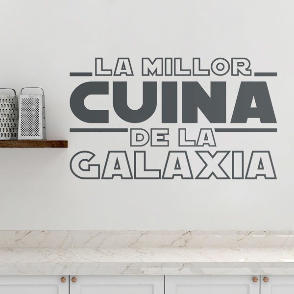 Adesivi Murali: La Migliore Cucina della Galassia in Catalano