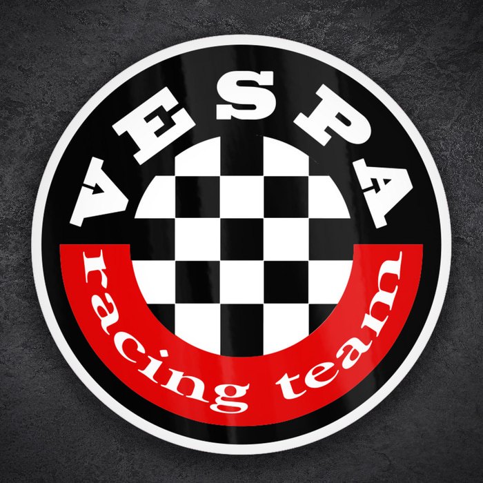 Adesivi per Auto e Moto: Vespa Racing Team con Motivo a Scacchi